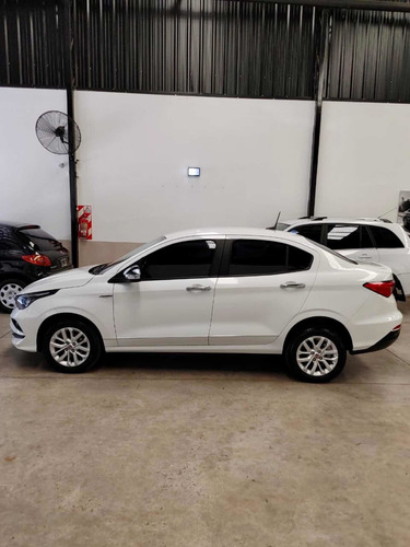Imagen 7 de 12 de Fiat Cronos 2020 1.3 Gse Drive Pk Conectivida Eg Automoviles