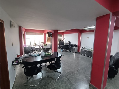 Imagen 16 de 28 de En Venta Edificio Comercial Morón.