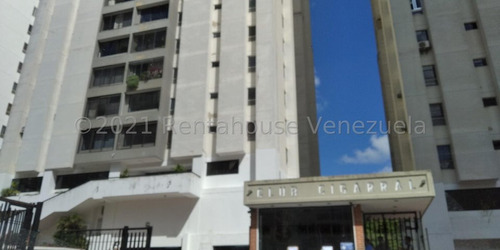 Se Vende Apartamento En El Cigarral Mls #23-26471