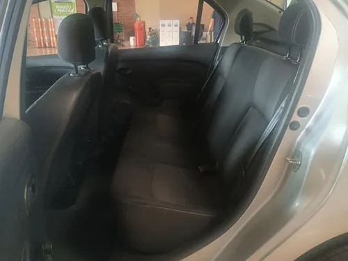 Renault Logan 1.6 Expression