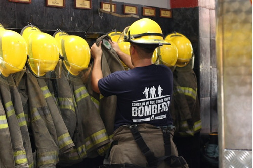 Remera Bombero, Línea Exclusiva 20/21