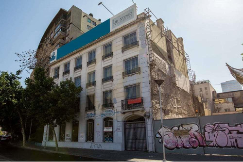 Se Arrienda Centro De Santiago Edificio Comercial