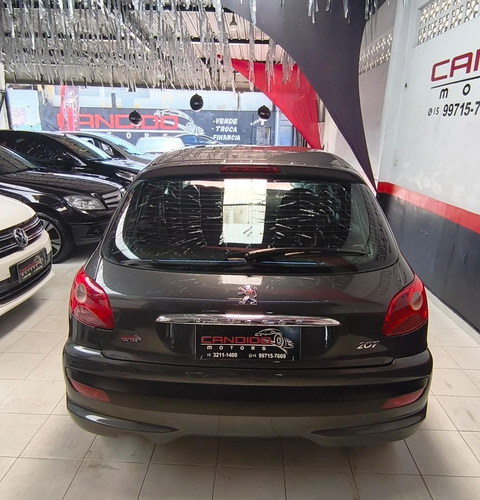 Peugeot 207 1.4 Xr Flex 5p