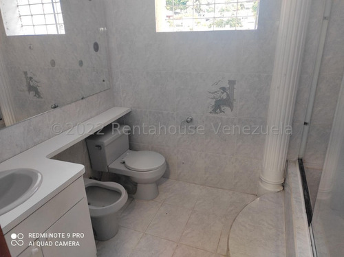 Imagen 4 de 25 de Casa En Venta Mls #22-18196 - Laura Colarusso