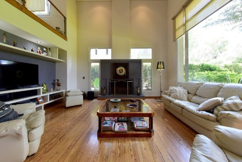 Venta Casa 6 Ambientes,los Berros Bella Vista