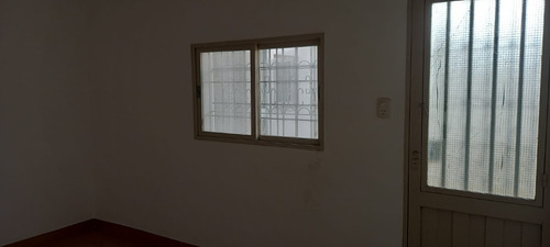 Propiedad De 4dorm. Apta Crédito En Barrio Juan Xxiii