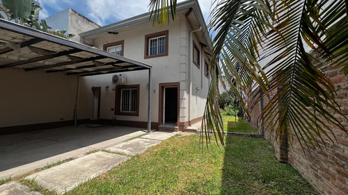 Casa En Yerba Buena Barrio Bernel