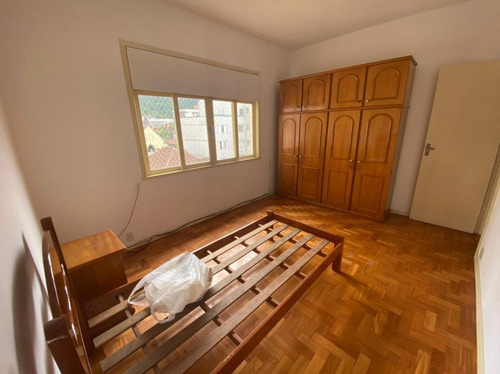 Imagem 4 de 13 de Apartamento 2 Quartos Para Venda Em Teresópolis, Alto, 3 Dormitórios, 2 Banheiros - A-561_2-1149370