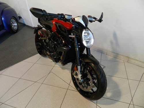 Imagen 12 de 17 de Mv Agusta Brutale 800 Dragster Rosso - 2021 - 225 Km
