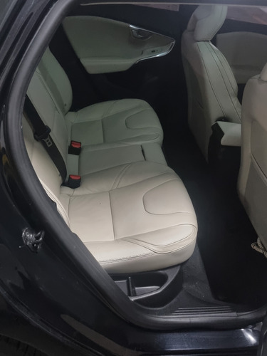 Volvo V40 2.0 T4 Dynamic Aut. 5p