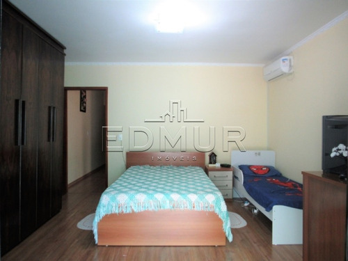 Sobrado - Utinga - Ref: 1244 - V-1244
