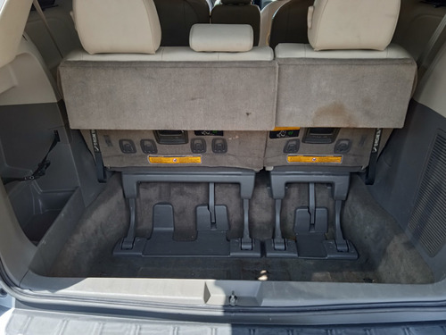 Imagen 12 de 16 de Toyota Sienna