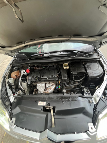 Citroën C4 1.6 Glx Flex 5p