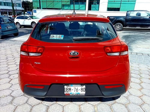 Imagen 8 de 14 de Kia Rio 2019 1.6 Ex Hatchback Mt