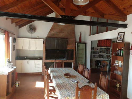 Excepcional Propiedad En Arroyito