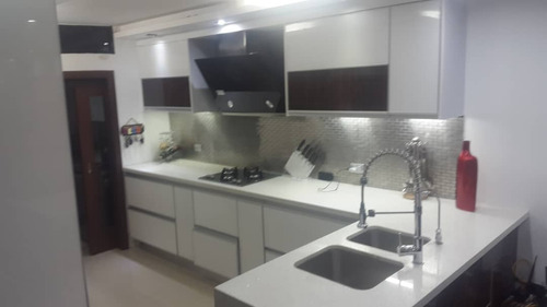 Imagen 1 de 16 de Townhouse En Venta, Residencias Cayo De Agua, Lecheria