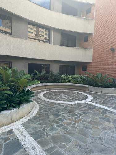 Apartamento En Venta 115 M2- Urb. Lomas Del Sol
