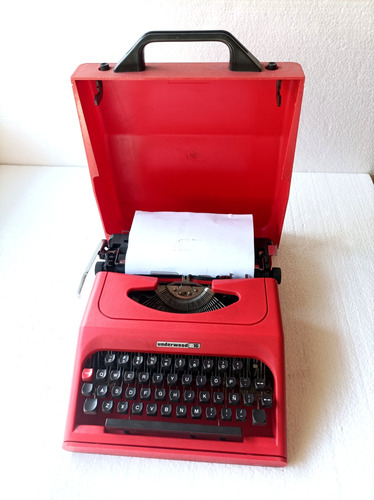 Máquina De Escribir Underwood 16