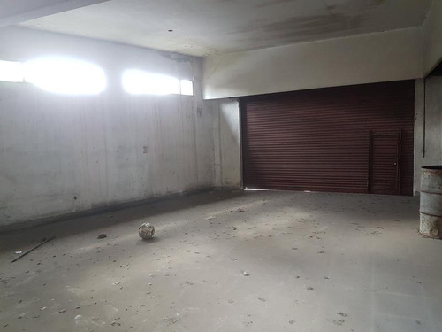 Imagen 2 de 11 de Edificio Comercial - Lanús Oeste