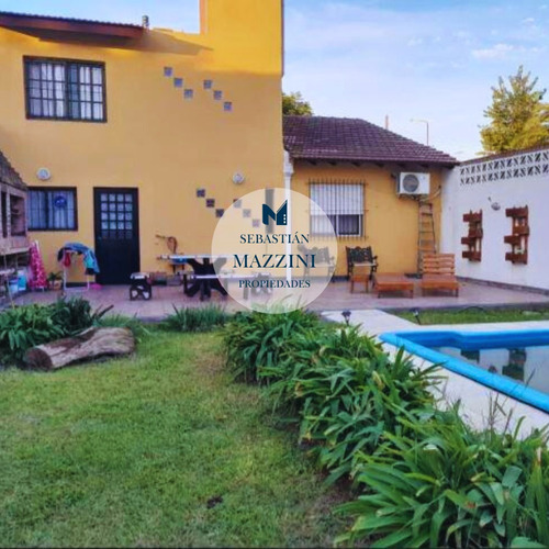 Venta De Casa 5 Ambientes En Villa Luzuriaga 