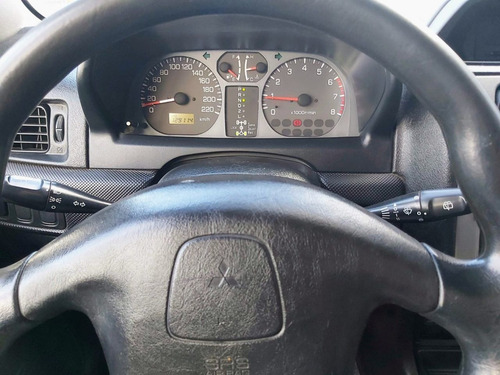 Imagem 12 de 14 de Mitsubishi Pajero Tr4 2.0 16v 4p 4x4 Automático