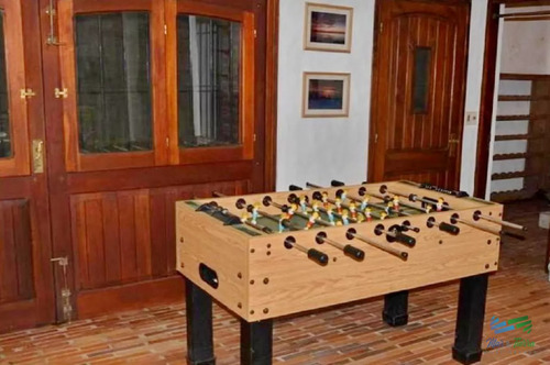 Vendo Casa 4 Dormitorios, Terreno 3.000 M2, Piscina, En Brava, Punta Del Este