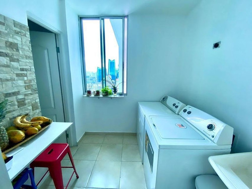 Imagen 10 de 14 de Venta De Apartamento De 100 M2 En Ph The Seawaves 21-11898gg