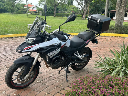 Benelli Trk 251