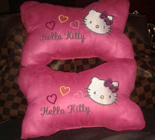Hello Kitty Almohadas Para Tu Vehículo Fucsia