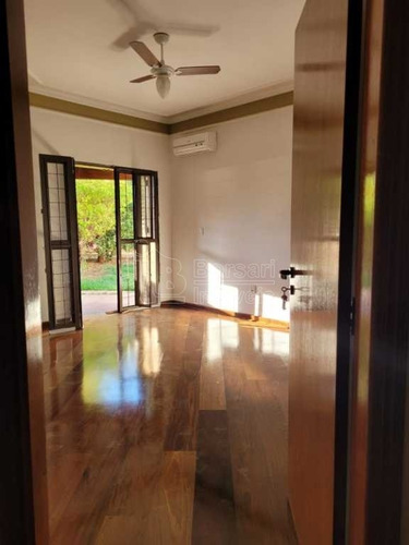 Imagem 3 de 6 de Venda De Casas / Sobrado Na Cidade De Araraquara 3770
