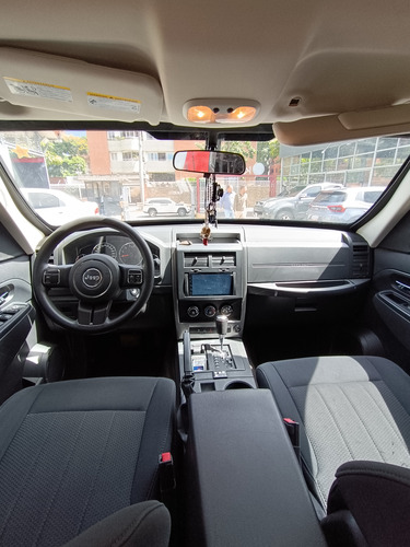 Jeep Cherokee Kk Sport 2015 4x4 Blindaje Nivel Iii