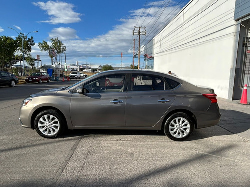 Nissan Sentra 1.8 Advance Mt