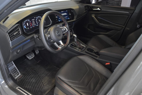 Volkswagen Vento Gli 230cv 2019