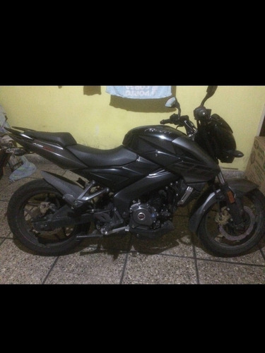 Imagen 3 de 6 de Bajaj Rouser 200 Ns