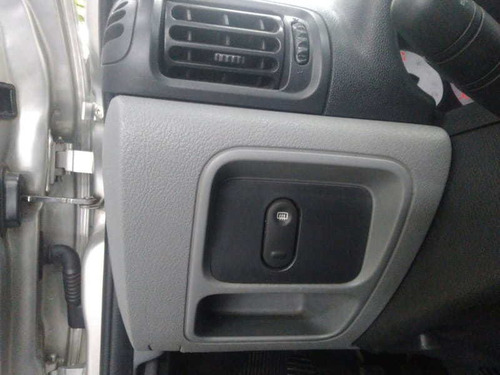 Imagem 13 de 15 de Renault Clio Cam1016vh