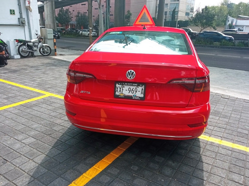 Imagen 6 de 15 de Volkswagen Jetta 2019 2.5 Comfortline Tiptronic At