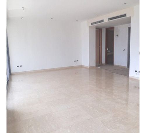 A Estrenar Apartamento En Lomas De Las Mercedes