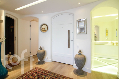 Imagem 13 de 30 de Apto Jardim Paulista | 3 Quartos | 244 M² | Cond: R$3311.00 | 3 Vagas - 1v0r0l4