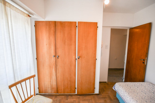 Imagen 10 de 30 de Departamento 3 Dormitorios En Venta La Plata.