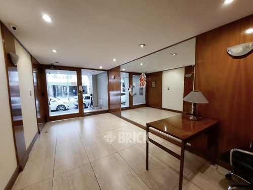Arenales Al 3000 - Contrafrente 34 M2 Impecable Apto Profesional