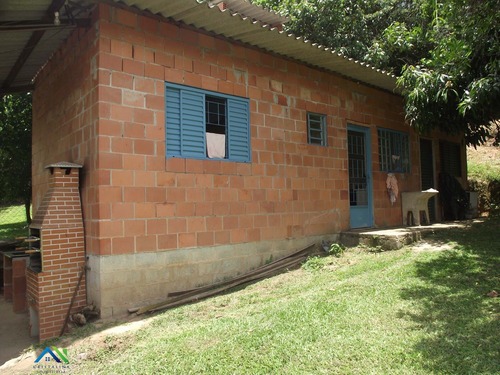 Imagem 20 de 30 de Venda Chácara Com 2 Casas 3 E 2 Dormitórios Garagem Coberta Para 6 Carros Plaina, Santa Maria, Campo Limpo Paulista/sp - Ch00079 - 67632599
