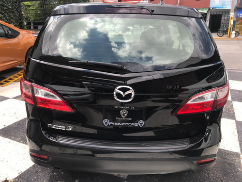 Imagen 5 de 15 de Mazda 5 Sport 2012