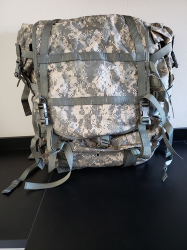 Mochila Us Army Molle Ii Grande + Conjunto Improved Rainsuit