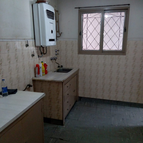 Imagen 11 de 15 de Casa 3 Ambientes, Con Garaje Para 2 Autos