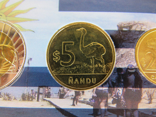 Moeda Antiga Na Cartela Uruguai Peso 2011 Fauna Soberbas