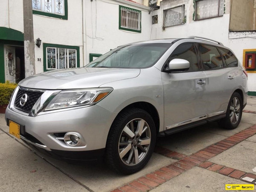 Nissan Pathfinder Exclusive