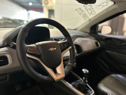 Chevrolet Onix 1.0 MPFI LT 8V FLEX 4P MANUAL