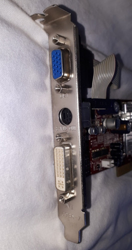 Imagem 4 de 9 de Placa De Vídeo Agp R92u-ld3 9250 Perfeita Já Vai C Pasta
