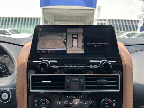 Infiniti QX80 5.6l Perfection 7 Pasajeros At