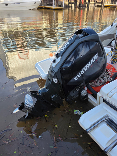 Lancha Quicksilver 2002 Cuddy Evinrude 200 Hp G2 Ecológico